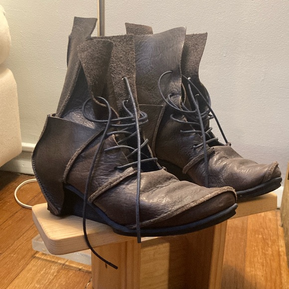 Lace up trippen boots